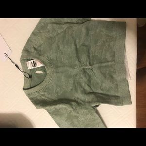 GYMSHARK Camo seamless long sleeve crop top